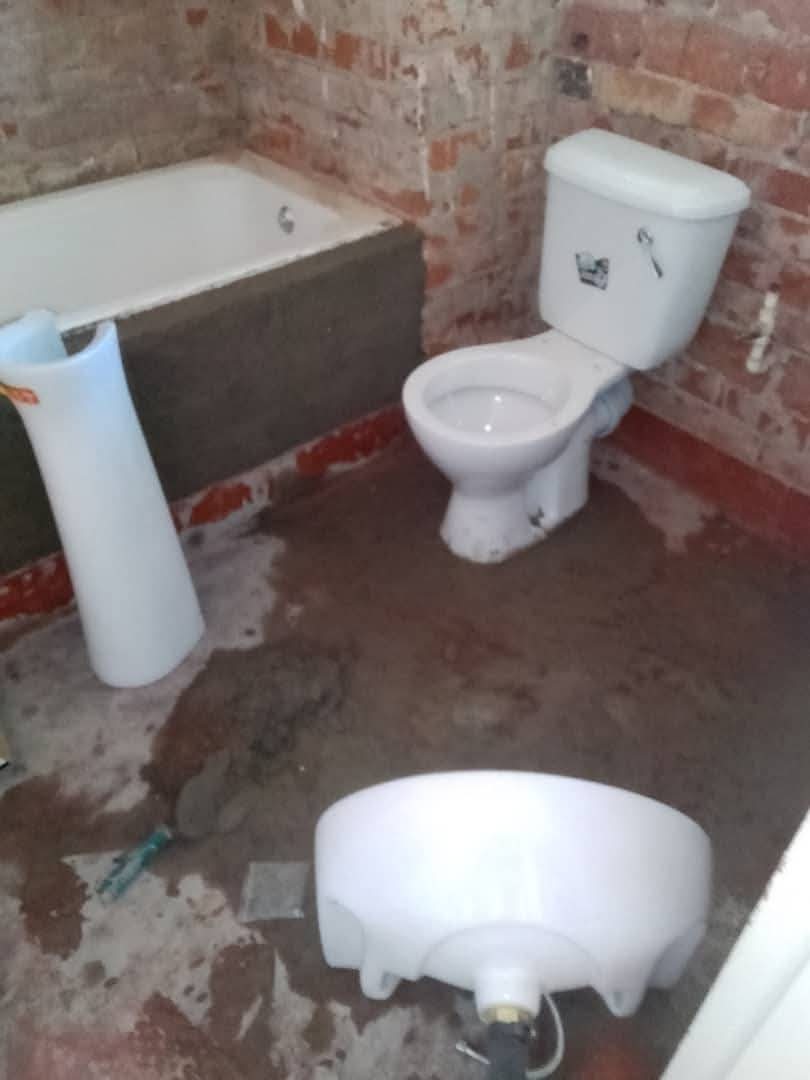 Plumbing service image